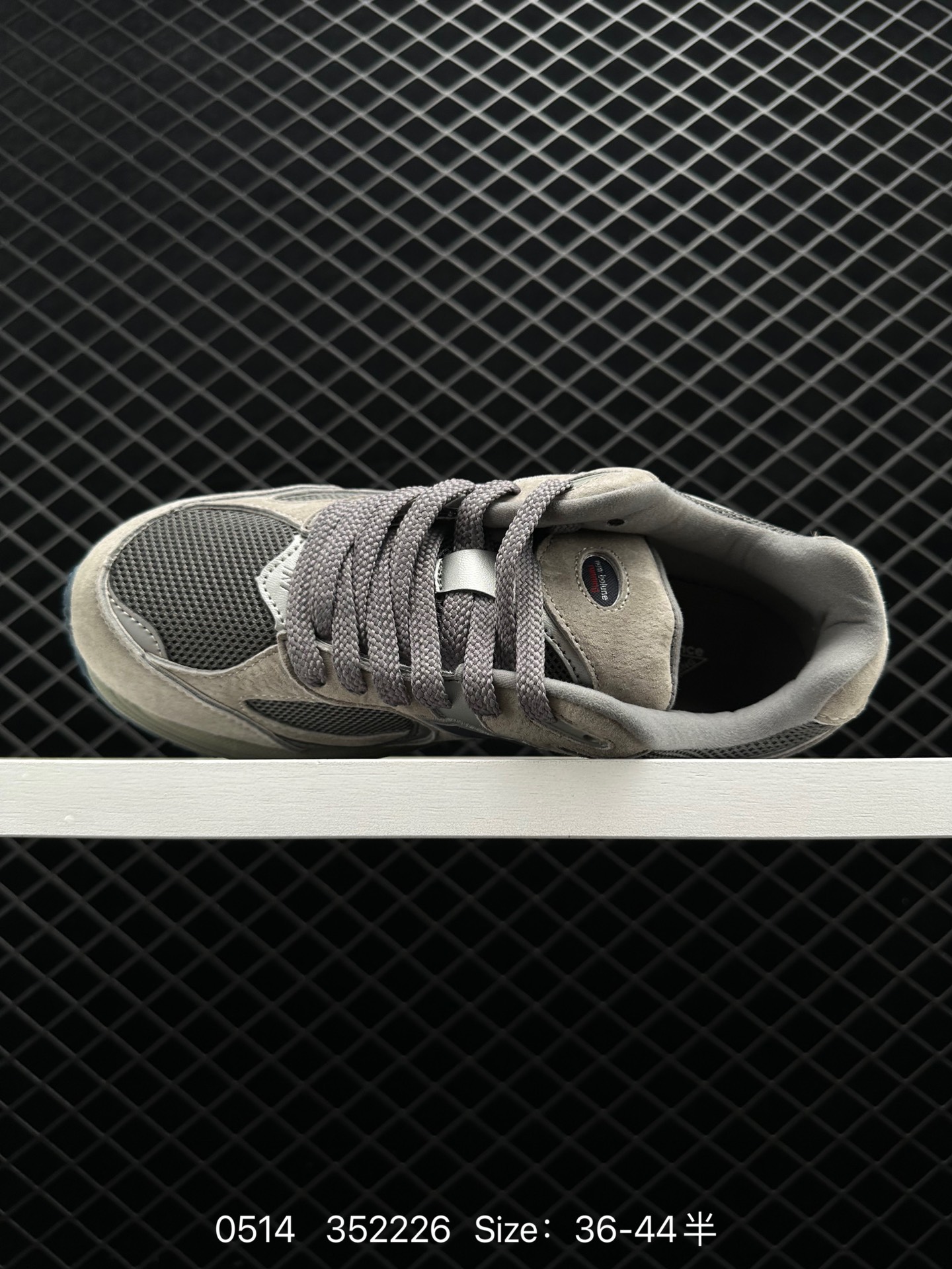 NB New Balance ML2002